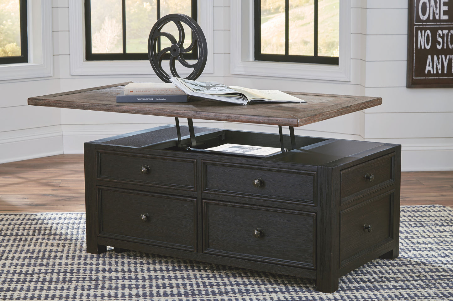 Tyler - Grayish Brown / Black - Lift Top Cocktail Table