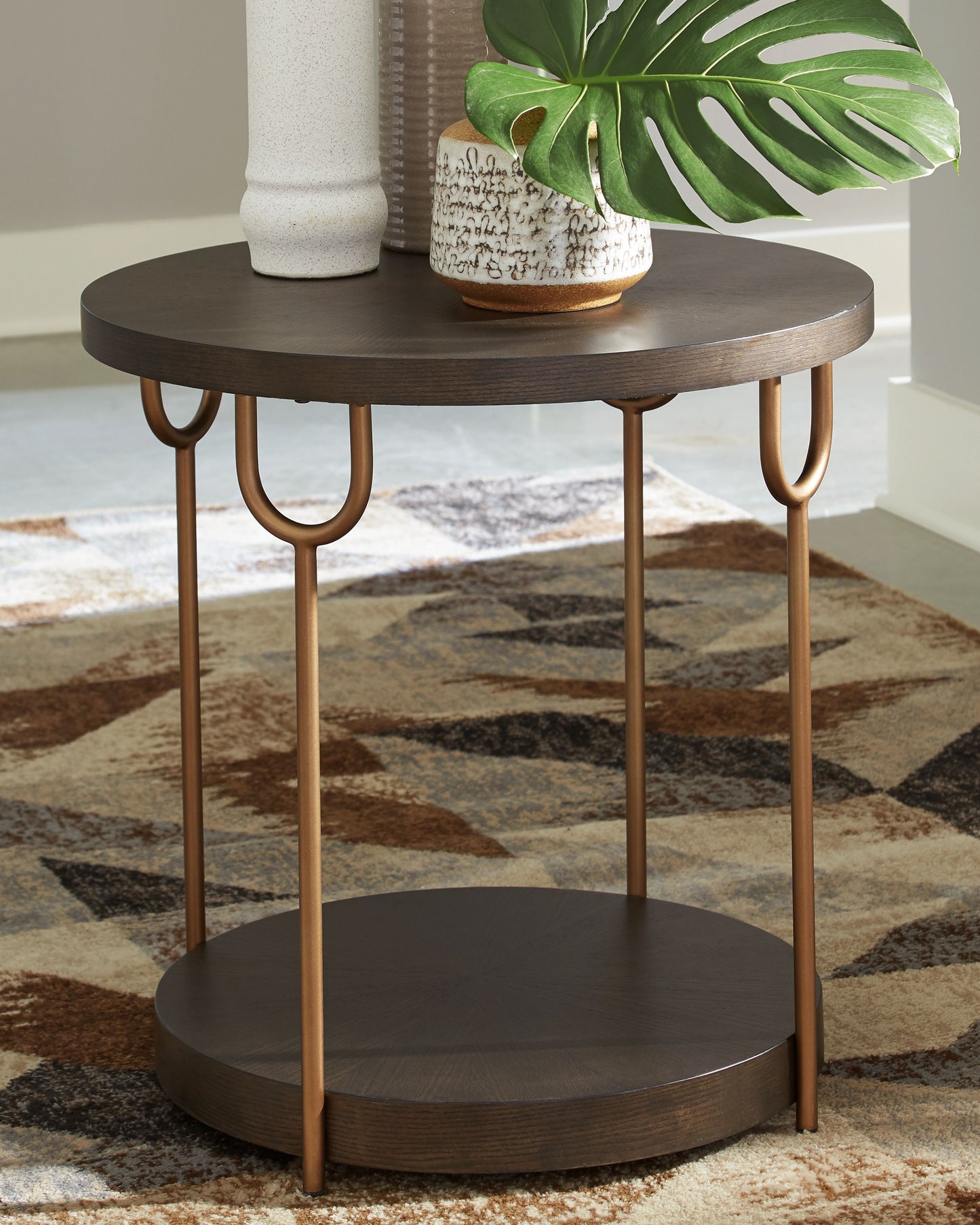 Brazburn - Dark Brown / Gold Finish - Round End Table