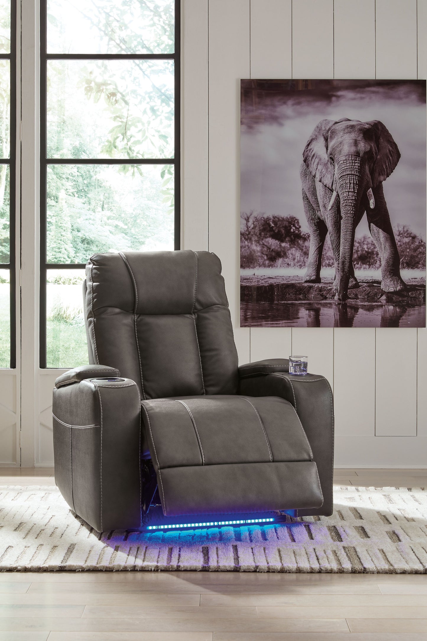 Feazada - Power Recliner With Adj Headrest